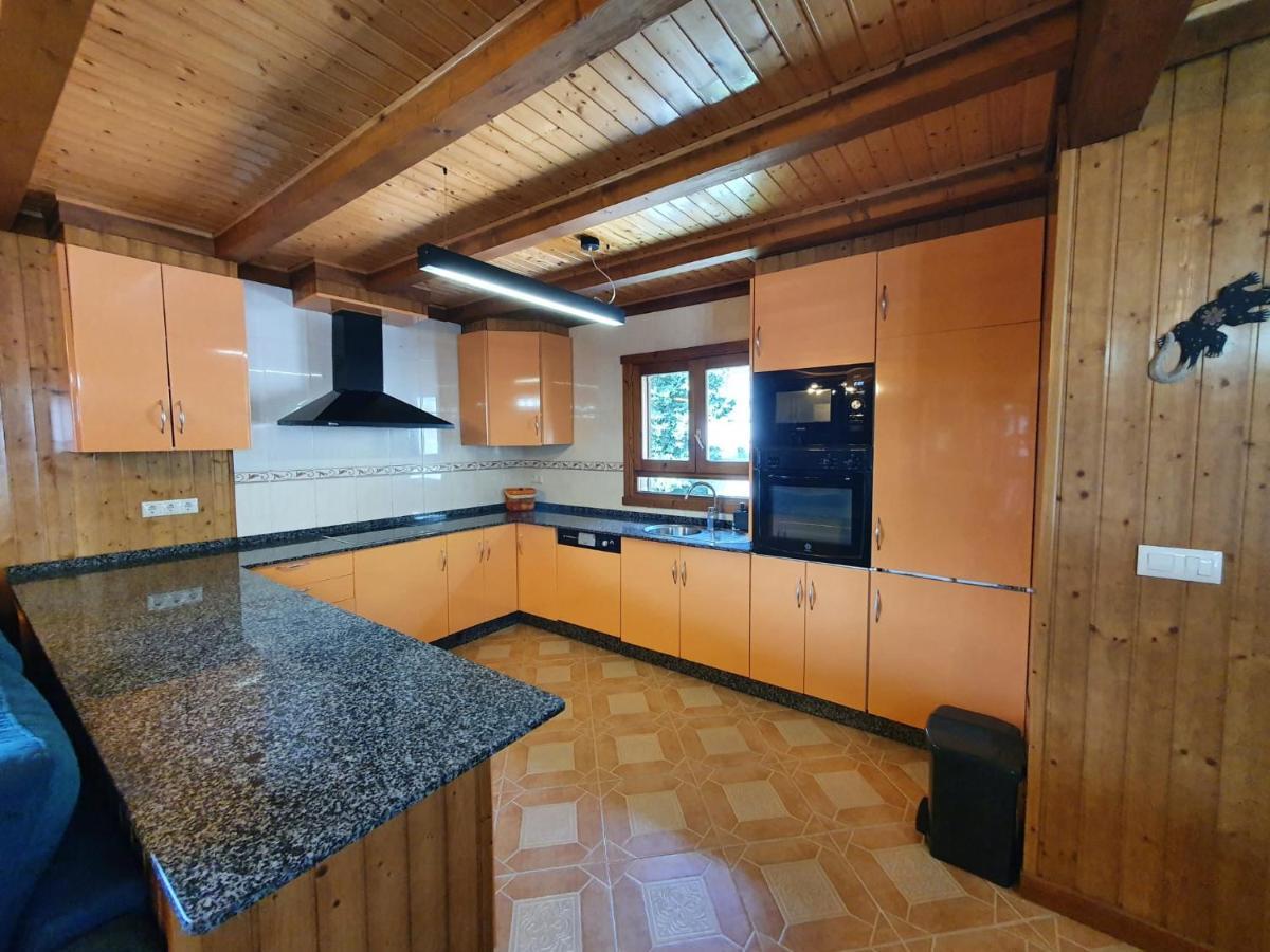 Willa Casa De Madera Con Piscina Privada Pontevedra Zewnętrze zdjęcie